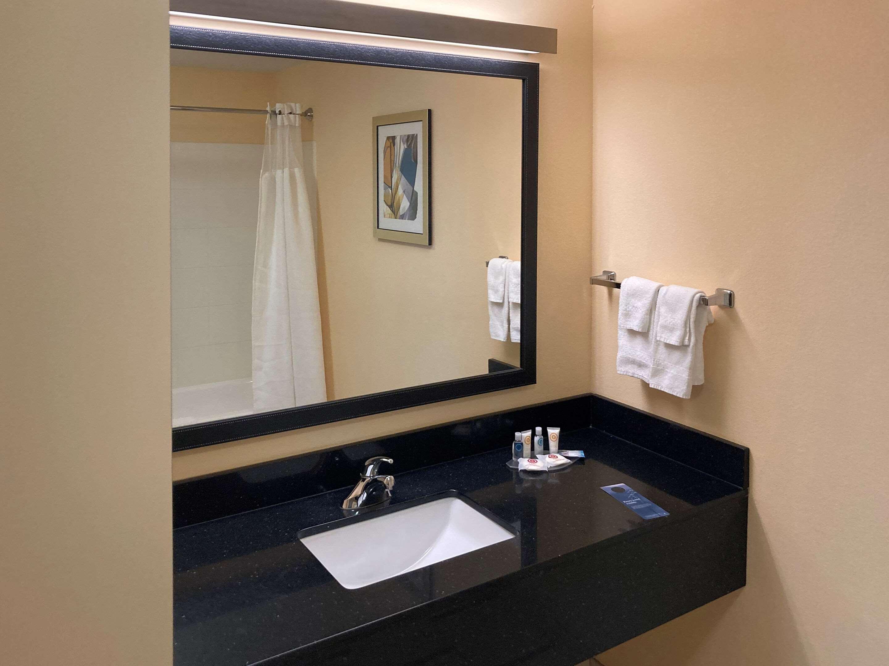 Comfort Inn & Suites Ankeny - Des Moines Zewnętrze zdjęcie